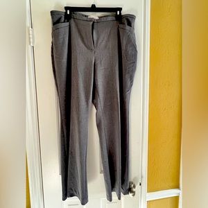 Chico’s Grey dress Pants sz 2.5 (14) Short